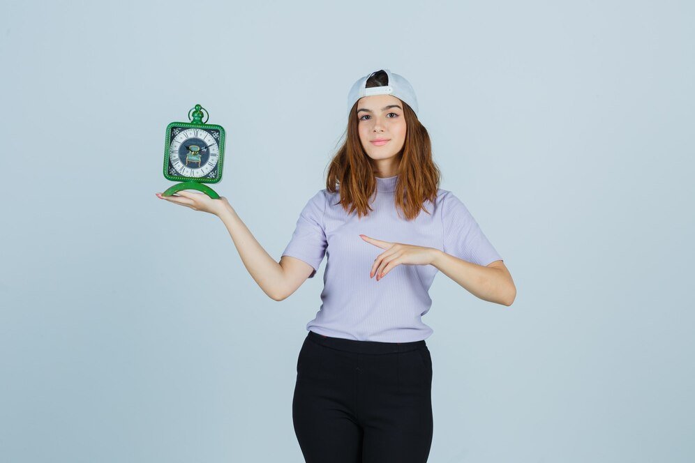 How Can Side Hustles Supplement a 9-5 Income Sustainably?
